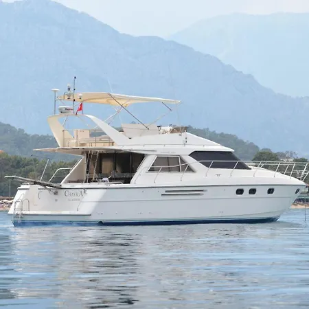 Mavideniz Yachting Botel Kemer